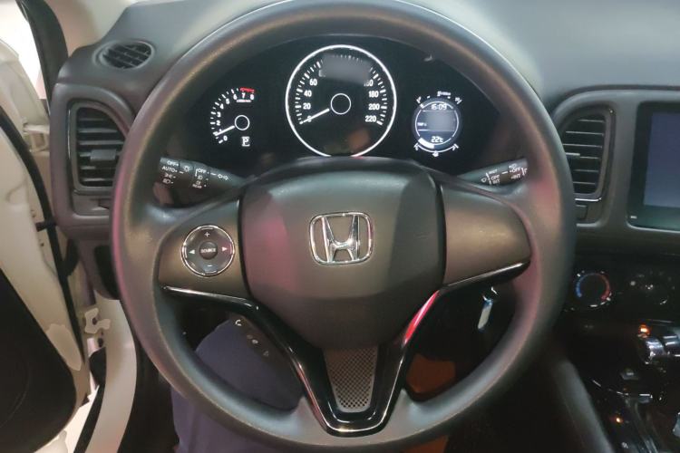 Used Honda Vezel 2022 1.5L CVT Elite Smart Edition
