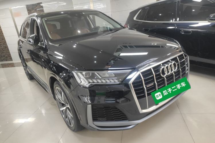 Used Audi Q7 2020 55 TFSI quattro S line sports model
