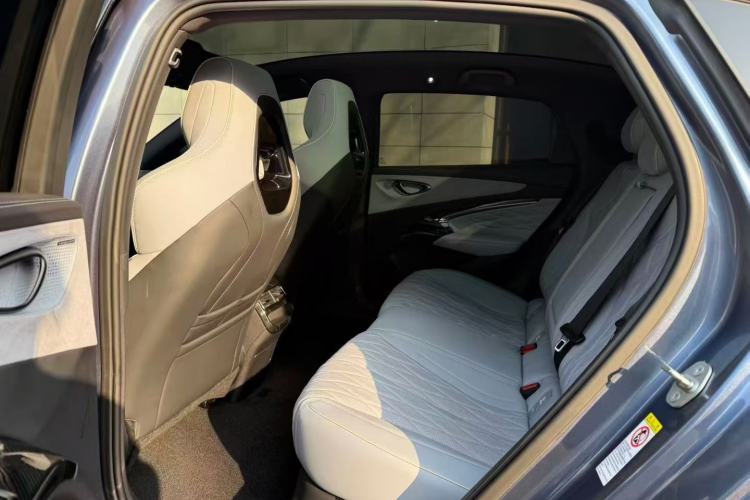 Used BYD Seal 2022 650 km All-Wheel-Drive Performance Version
