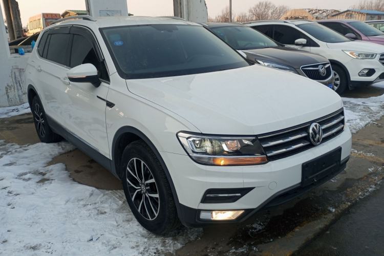 Used Volkswagen Tiguan L 2017 330TSI Automatic Two-Wheel Drive Comfort Edition
