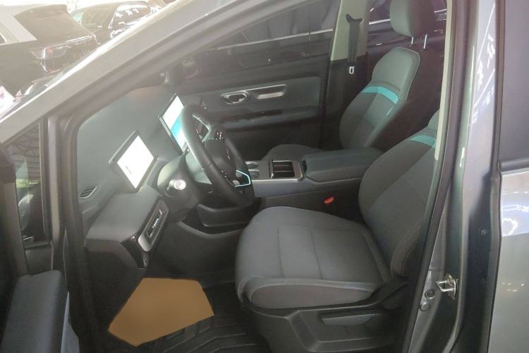 Used AION Y 2023 Plus 610 Enjoy Edition
