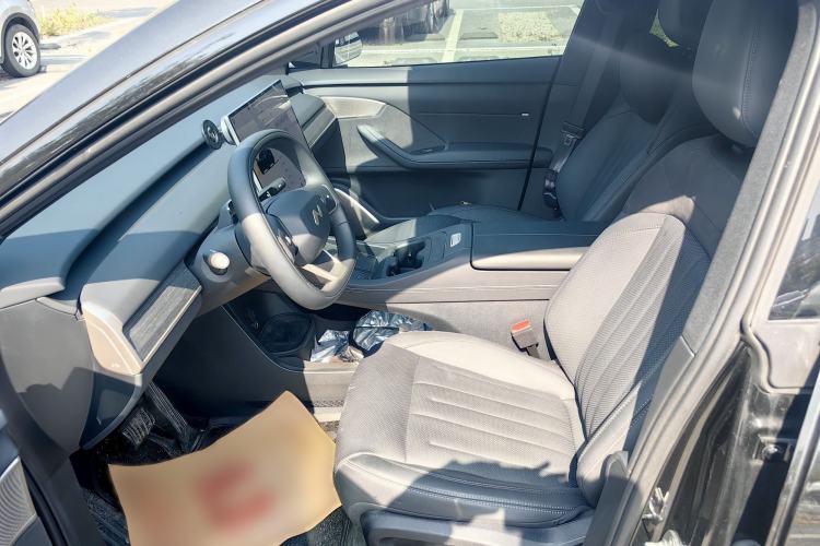 Used ONVO L60 2024 85 kWh Rear-Drive Version