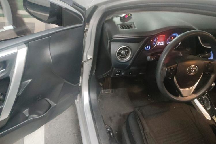 Used Toyota Corolla 2017 Revised Version 1.2T S-CVT GL-i
