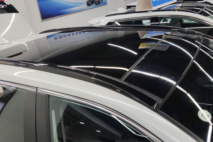 Used Toyota Wildlander 2023 Dual-Motor 2.5L E-CVT Four-Wheel Drive Prestige Edition
