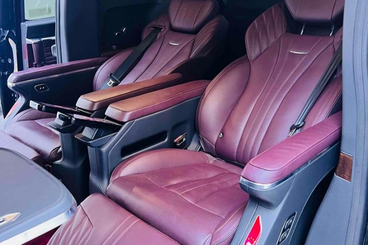 Used Hongqi HQ9 2023 2.0T Smart Connect Flagship Edition