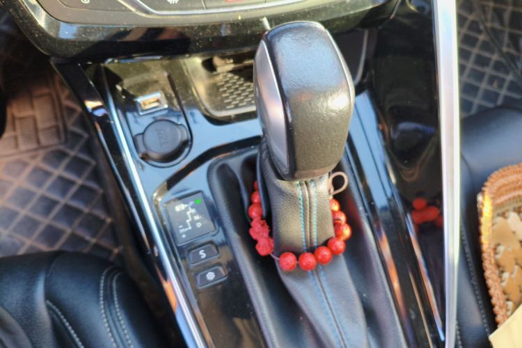 Used Peugeot 308 2018 1.6L Automatic Luxury Edition
