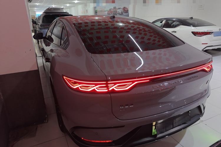 Used BYD Han 2025 EV with 701 km of Laser Radar-Enabled Intelligent Driving
