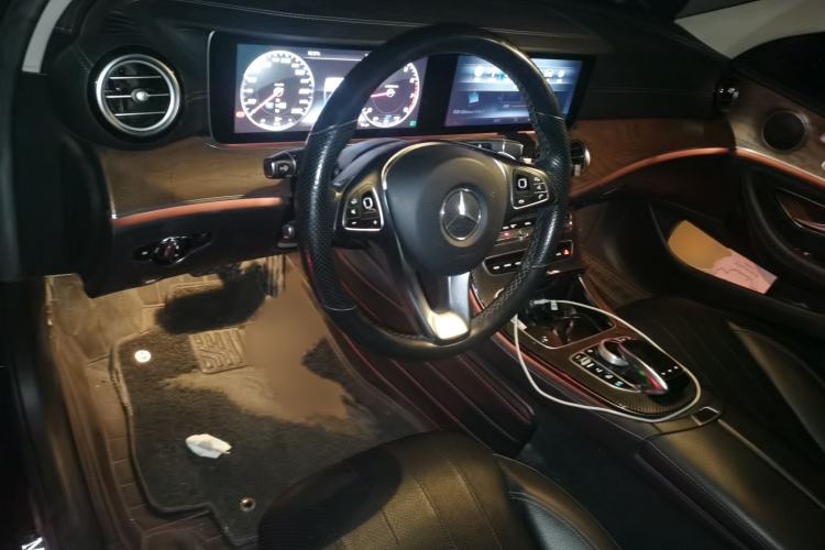 Used Mercedes-Benz E-Class 2016 E 300 L Stylish Model
