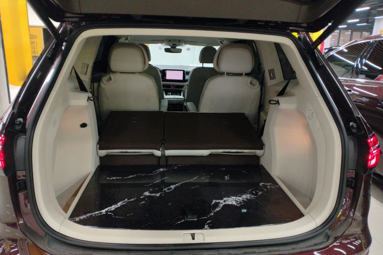 Used Volkswagen Viloran 2022 380TSI Prestige Edition
