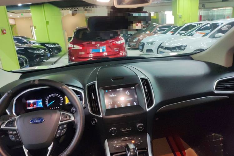 Used Ford Edge 2016 EcoBoost 245 Two-Wheel-Drive Titanium 7-Seater