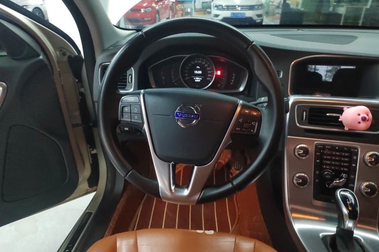 Used Volvo S60 2017 S60L T3 Smart Upgrade Edition
