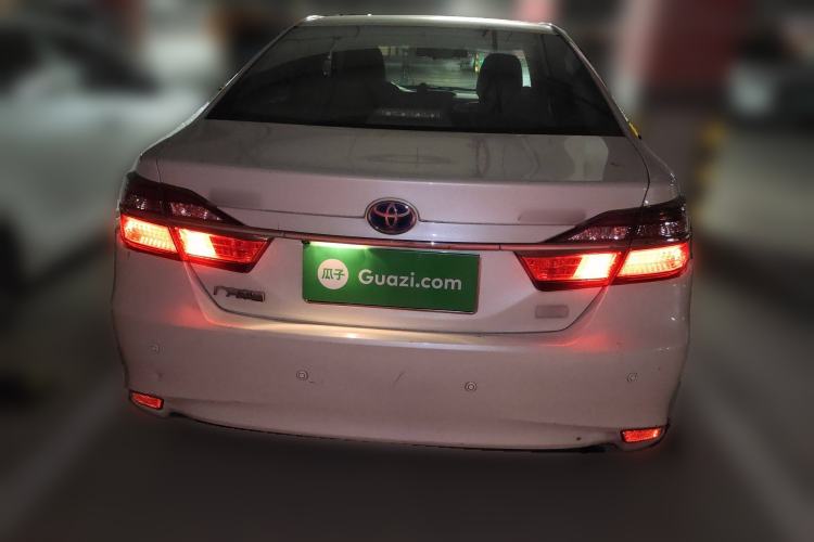 Used Toyota Camry 2015 Dual-Engine 2.5 HG Luxury Navigation Edition
