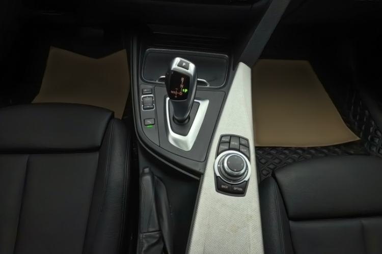 Used BMW 3 Series GT 2017 320i M Sport
