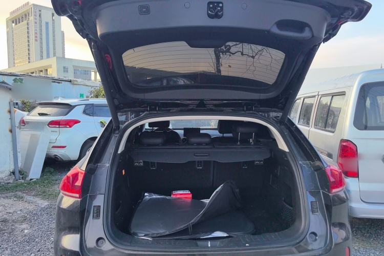 Used Wey VV5 2017 2.0T Flagship Edition
