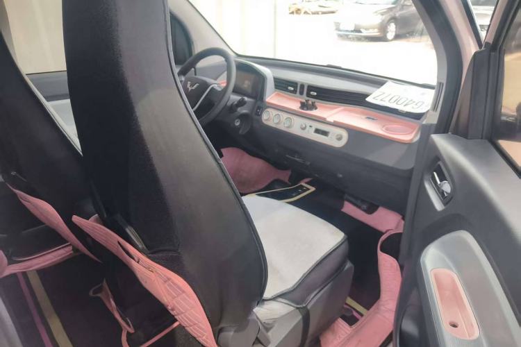 Used Wuling Hongguang MINIEV 2021 Macaron Fashion Model Lithium Iron Phosphate
