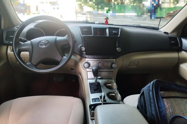 Used Toyota Highlander 2012 2.7L Two-Wheel Drive 7-Seater Elite Edition