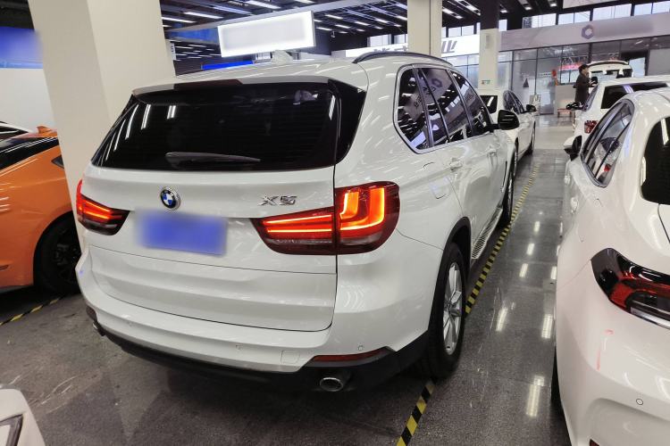 Used BMW X5 2015 xDrive28i
