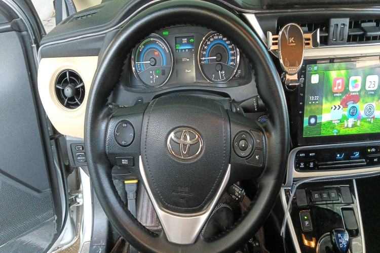 Used Toyota Levin 2017 Revised Dual-Engine 1.8H GS E-CVT Elite Sunroof Version China V Standard