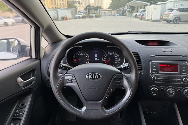 Used Kia K3 2015 1.6L Manual GL
