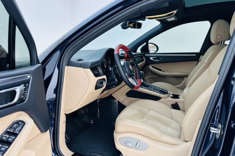 Used Porsche Macan 2018 Macan 2.0T
