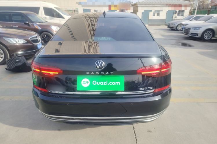 Used Volkswagen Passat 2020 Revised Version 330TSI Luxury Edition China VI Standard
