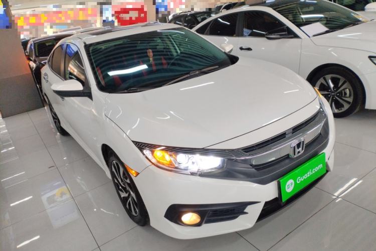 Used Honda Civic 2016 220TURBO CVT Luxury Edition
