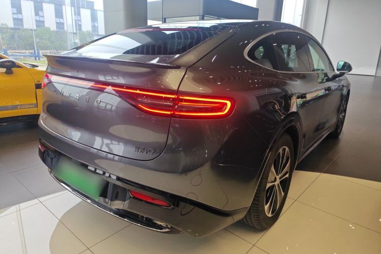 Used Hima Luxeed R7 2025 Range-Extended Version 251 km Max
