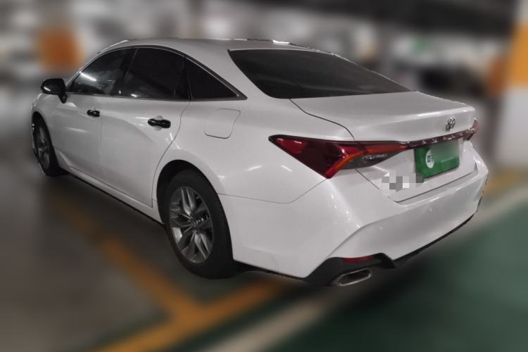 Used Toyota Avalon 2019 2.0L Luxury Edition China VI Standard
