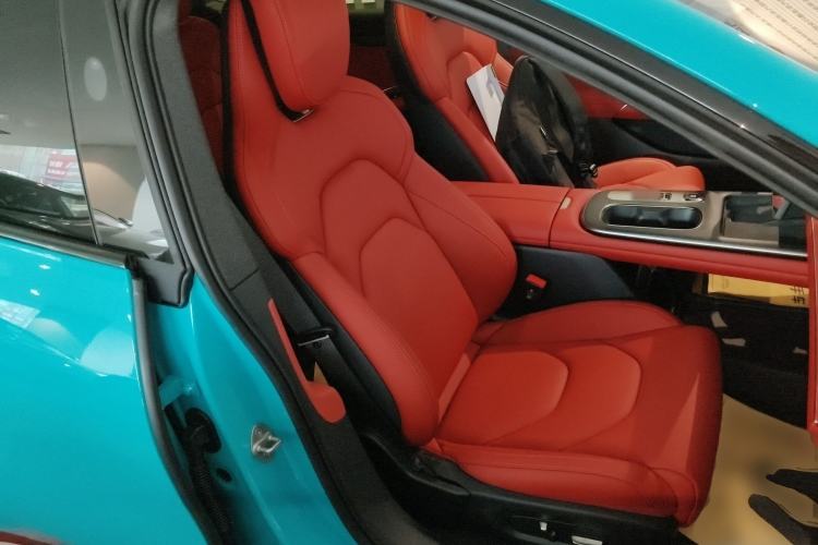 Used  SU7 2024 Rear-Drive Ultra-Long Range Advanced Pro-Level Intelligent Driving Version
