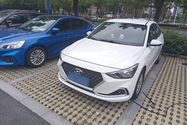 Used Hyundai Celesta 2018 1.6L Automatic GL Enjoyment Edition China VI compliant