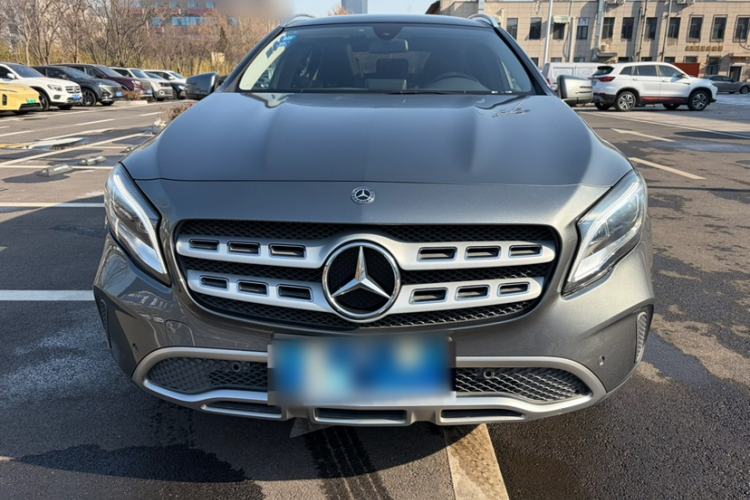 Used Mercedes-Benz GLA 2017 GLA 200 Fashion Model
