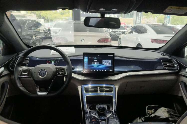 Used BYD Qin PLUS 2021 DM-i 120KM Prestige Model
