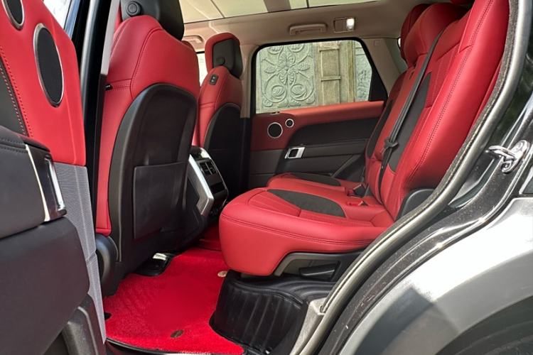 Used Land Rover Range Rover Sport 2020 3.0 L6 SE