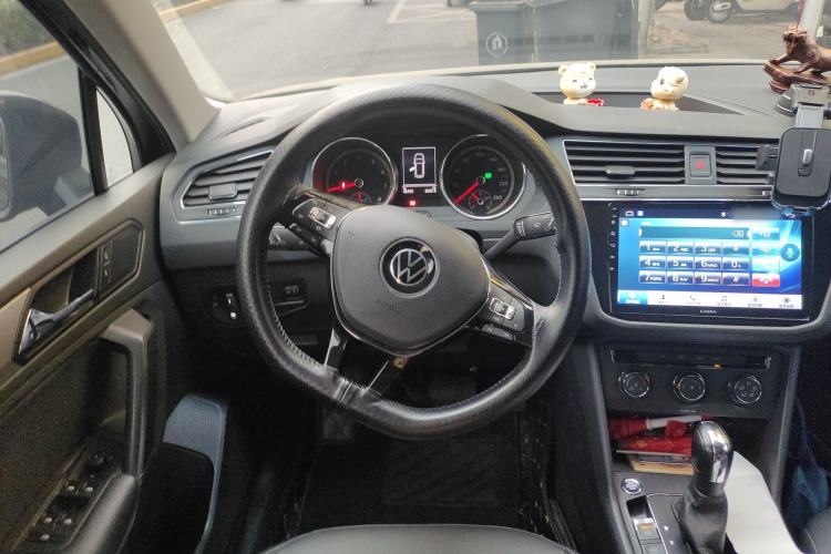 Used Volkswagen Tiguan L 2018 280TSI Automatic Two-Wheel Drive Comfort Edition
