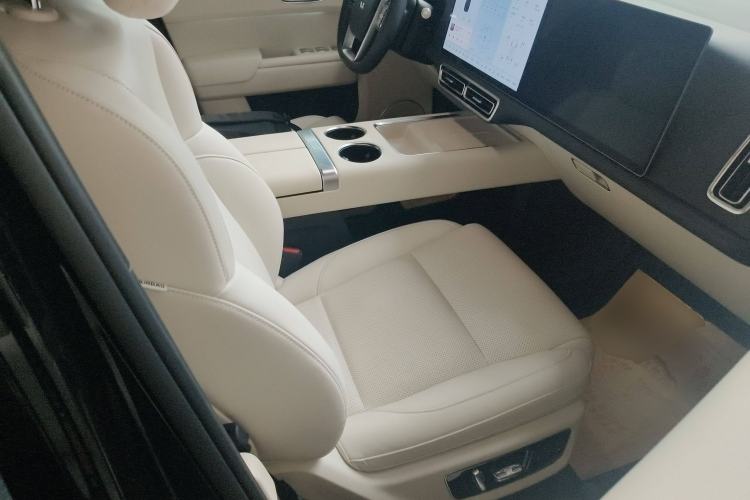 Used Li Auto L9 2023 Pro Model
