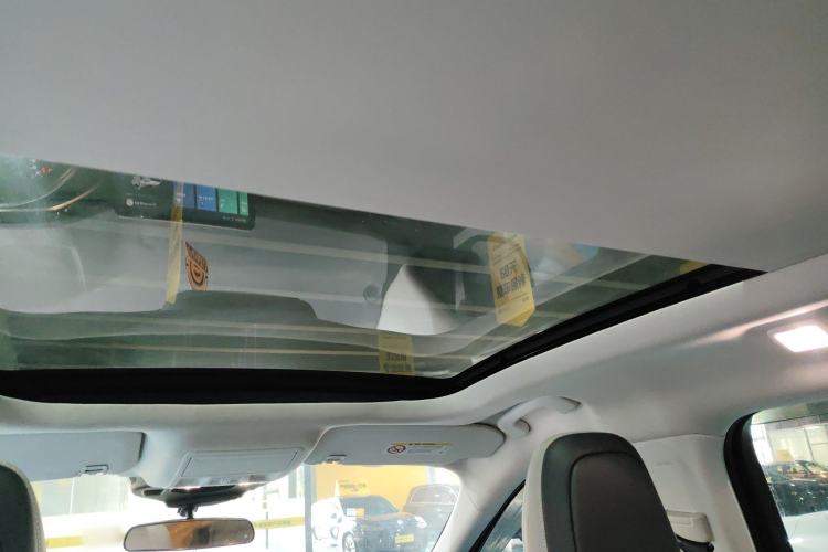 Used Ford Escape 2020 EcoBoost 245 Two-Wheel-Drive Titanium Edition
