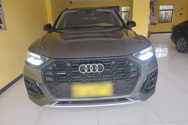 Used Audi Q5L 2022 40T Fashionable and Dynamic Model
