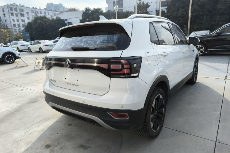 Used Volkswagen Tacqua 2021 200TSI DSG JoyConnect Edition
