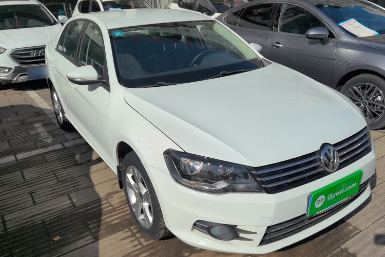 Used Volkswagen Bora 2015 Value Edition 1.6L Automatic Fashion Version
