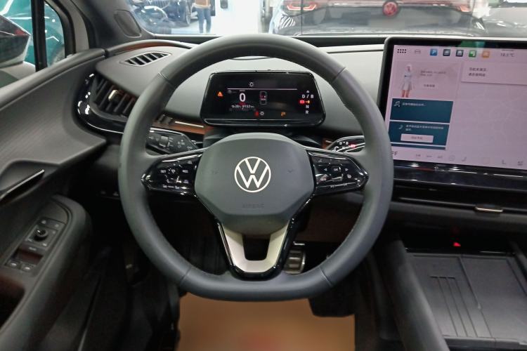 Used Volkswagen ID.UNYX 2024 Pro Long-Range Version
