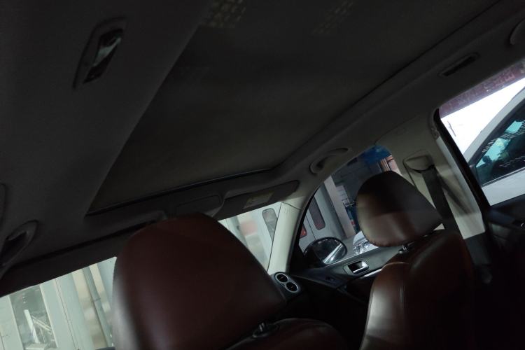 Used Volkswagen Tiguan 2015 1.8TSI Automatic All-Wheel-Drive Luxury Model