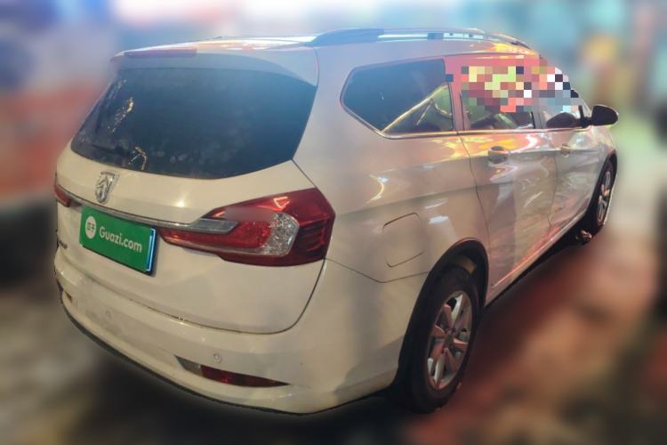 Used Baojun 310W 2017 1.5L Manual Fashion Model China V