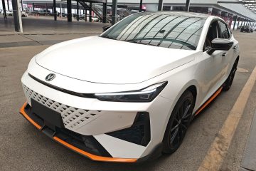 Used Changan UNI-V 2025 1.5T 500Bar Prestige Sporty Version