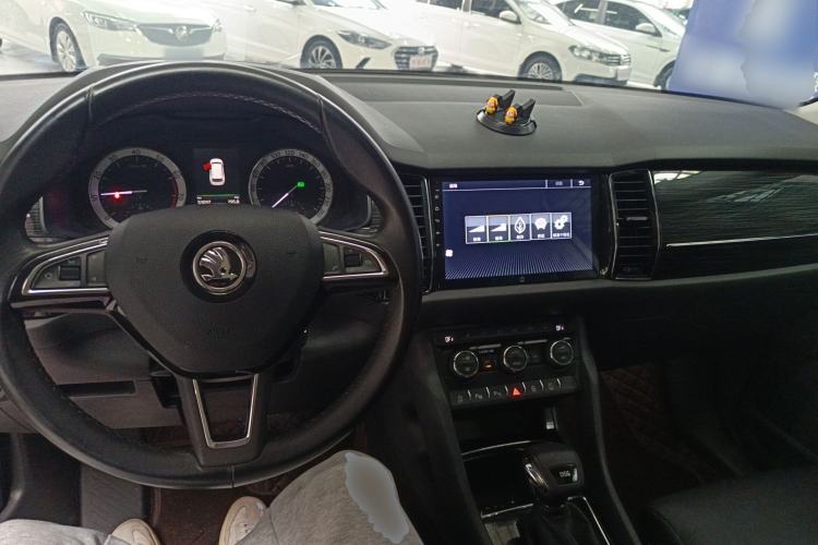 Used Skoda Kodiaq 2017 TSI330 7-Seater Two-Wheel-Drive Luxury Tech Edition