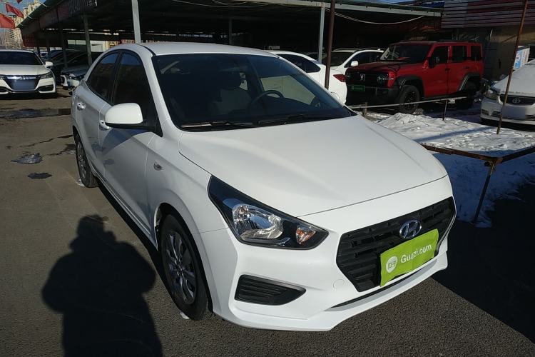 Used Hyundai Verna 2017 1.4L Manual Refreshed Version China VI Standard