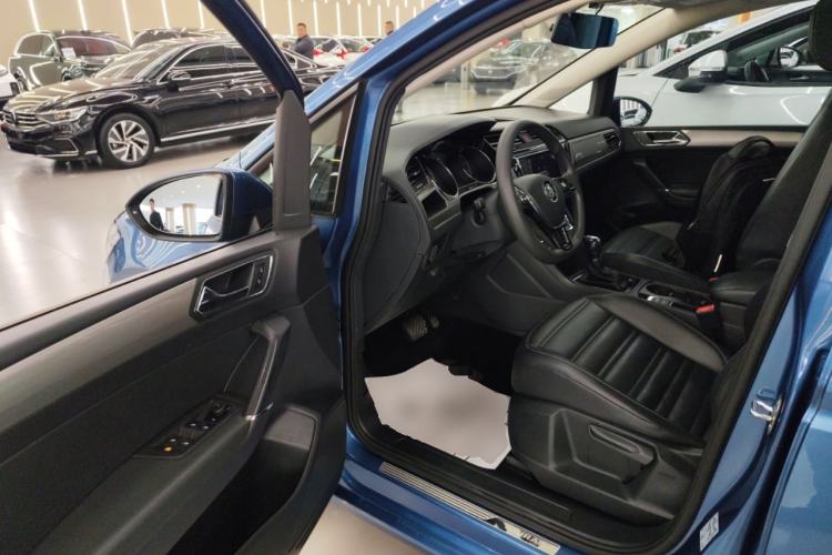 Used Volkswagen Touran 2018 Volkswagen Touran L 280TSI DSG Comfort Edition 7 Seats China V Emission Standard