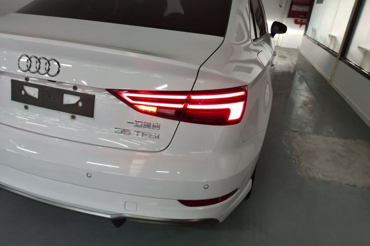 Used Audi A3 2019 Limousine 35 TFSI Fashion Edition China V standard
