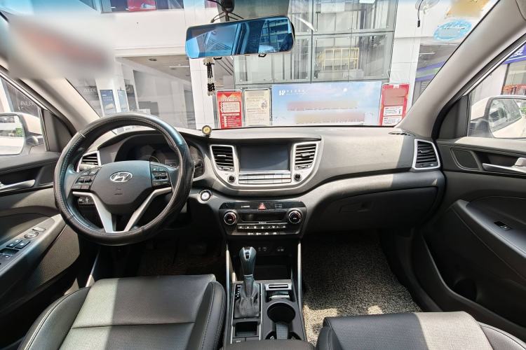 Used Hyundai Tucson 2015 1.6T Dual-Clutch Two-Wheel-Drive Smart Model
