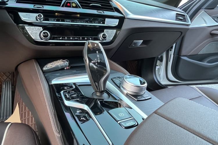 Used BMW 5 Series New Energy 2022 Restyled 535Le M Sport Package