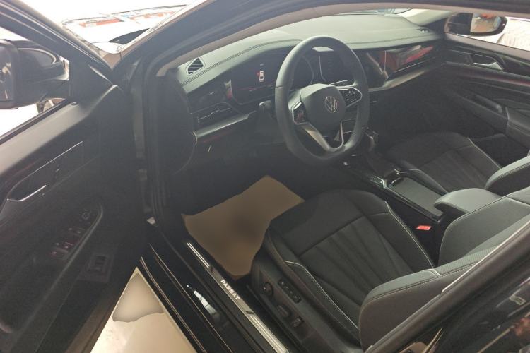 Used Volkswagen Passat 2024 380TSI Luxury Edition
